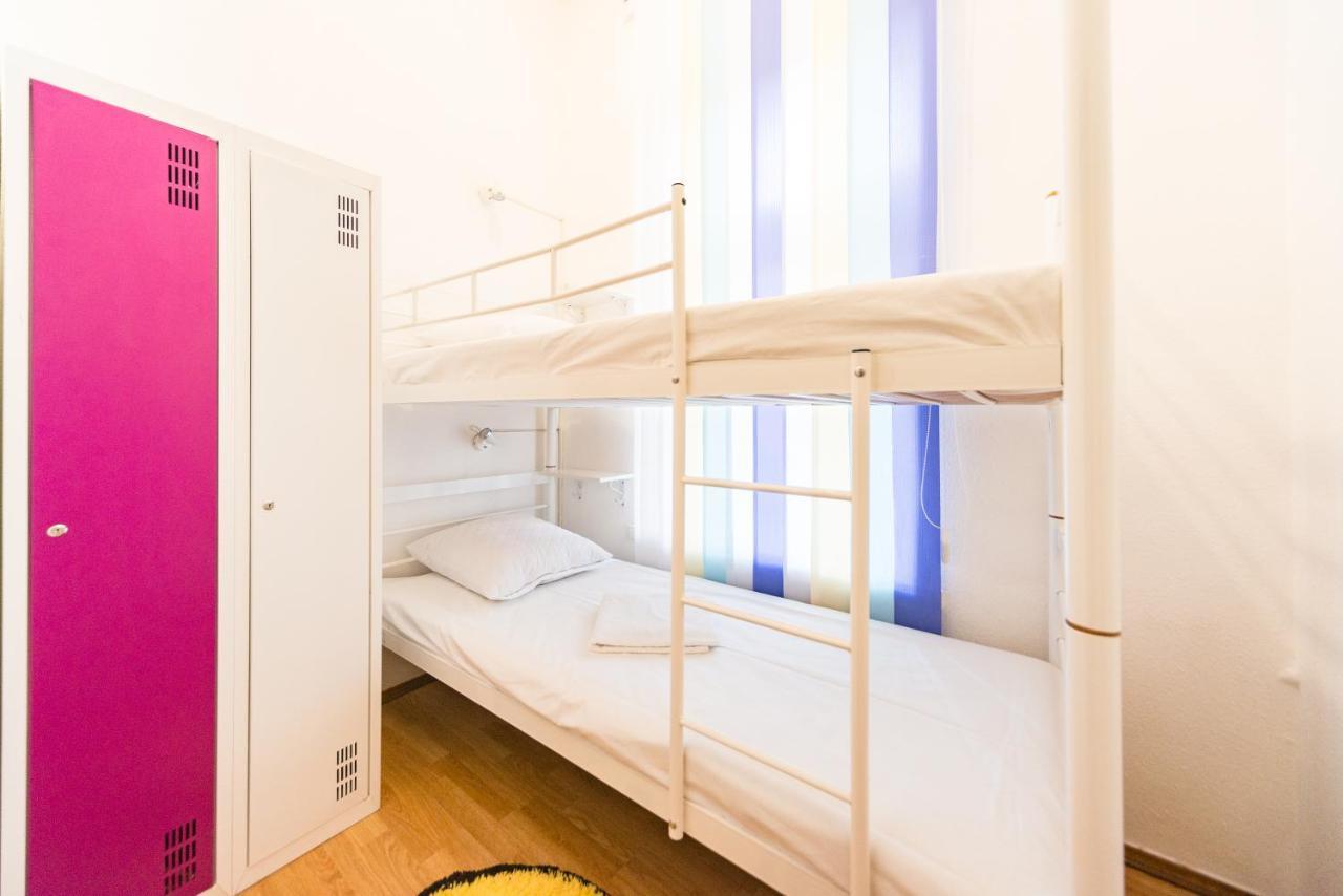 Muzey Hostel Kyiv Exterior photo